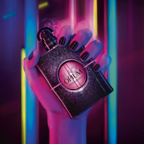 Yves Saint Laurent Black Opium Neon – енергичен и чувствен дамски аромат