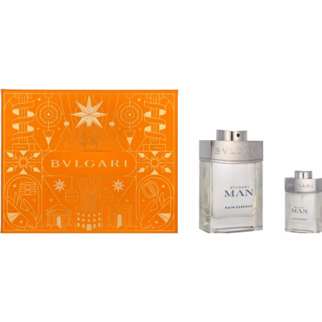 Bvlgari Man Rain Essence комплект с парфюм и допълващи продукти върху светъл фон