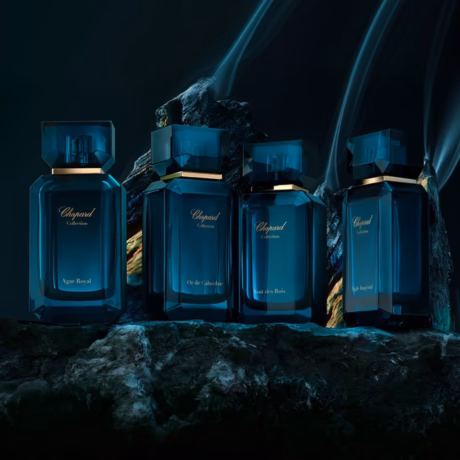 Елегантен аромат Chopard Agar Royal върху тъмен ориенталски фон