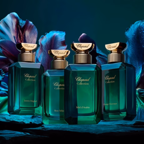 Елегантен аромат Chopard Miel d’Arabie върху тъмен ориенталски фон