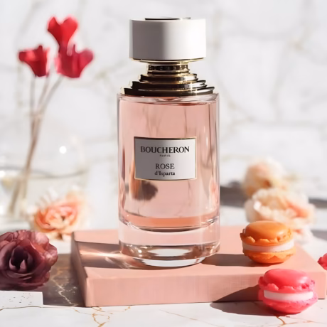 Boucheron Collection Rose d'Isparta парфюм – ориенталско-флорален аромат с роза и амбра