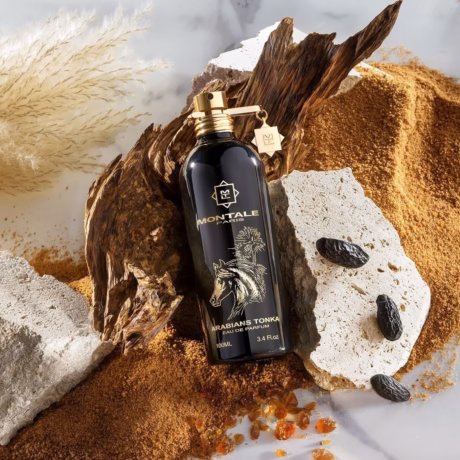 Montale Arabians Tonka върху тъмен фон, подчертаващ сладкия ориенталски характер