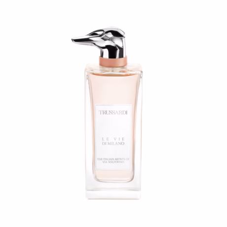 Trussardi Via Solferino аромат върху елегантен италиански фон