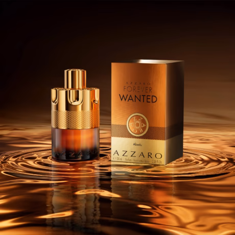 Azzaro Forever Wanted Absolu луксозен мъжки аромат върху стилен фон