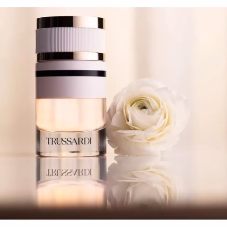 Trussardi Pure Jasmine подаръчен комплект с елегантен флакон и изискан дизайн