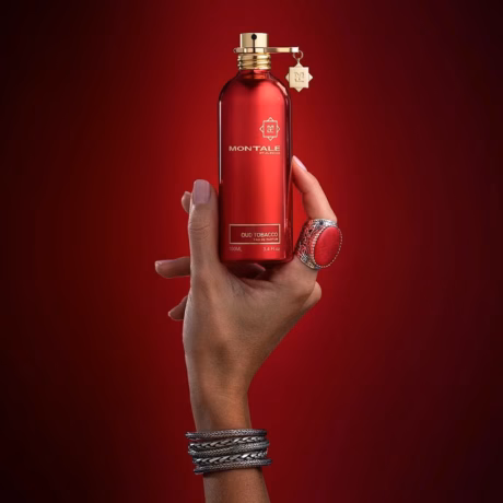 Montale Aoud Red Flowers аромат с шафран и сандалово дърво