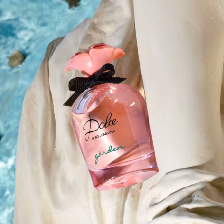 Dolce&Gabbana Dolce Garden парфюм за жени – сладък флорално-гурме аромат в елегантна бутилка
