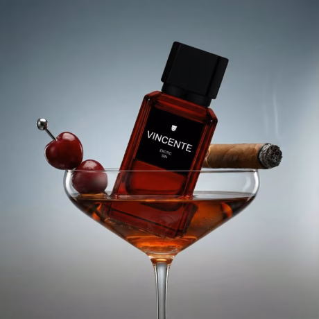 Vincente Exotic Sin унисекс аромат с тютюн, ванилия и тонка