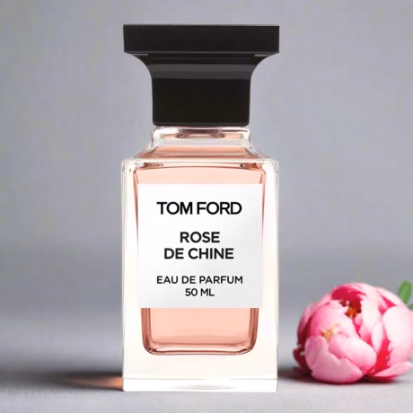 TOM FORD Rose de Chine – унисекс парфюм от колекцията Private Blend на Tom Ford.