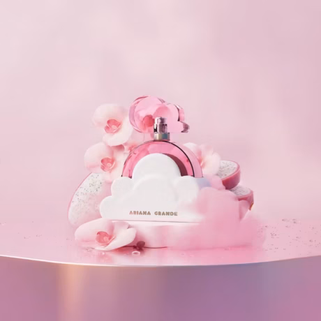 Ariana Grande Cloud Pink Eau de Parfum – дамски парфюм с розов флакон