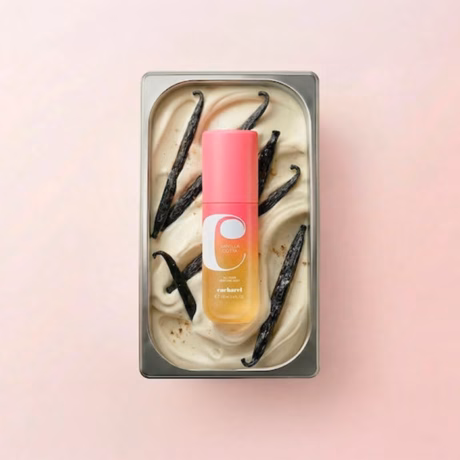 Cacharel Vanilla Cotta Mist – нежен ароматен спрей за тяло с уютно ванилово ухание.